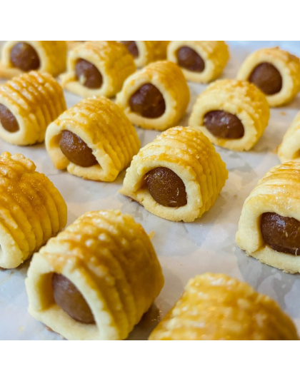 Pineapple Tarts (22 pieces per box)